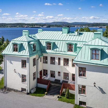 Vandrarhemmet Vindarnas Hus Örnsköldsvik エクステリア 写真